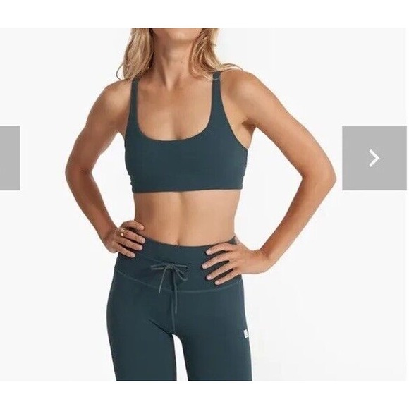 Vuori Other - Vuori Yosemite Sports Bra Size Green Extra Large